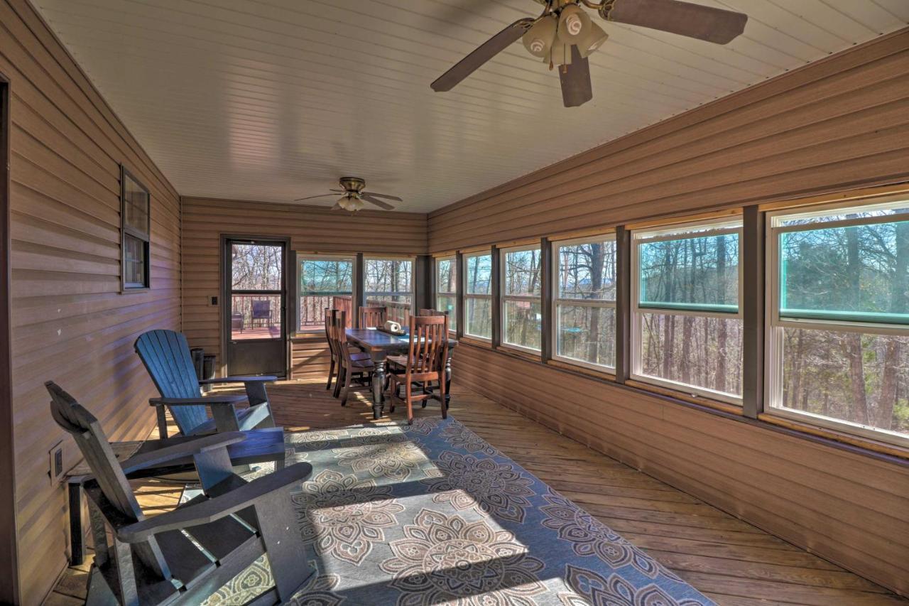 Secluded Marble Falls Family Home With Mtn Views! Eksteriør billede