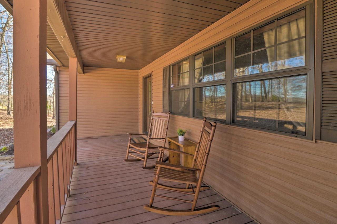 Secluded Marble Falls Family Home With Mtn Views! Eksteriør billede